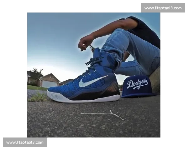 高清篮球赛事直播APP免费下载随时掌握赛场精彩瞬间实时观看体验 - 副本 (28) - 副本 - 副本 - 副本