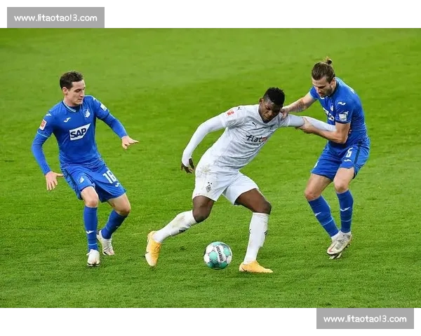 足球球队状态分析及赛季表现评估：关键数据与趋势的深度剖析